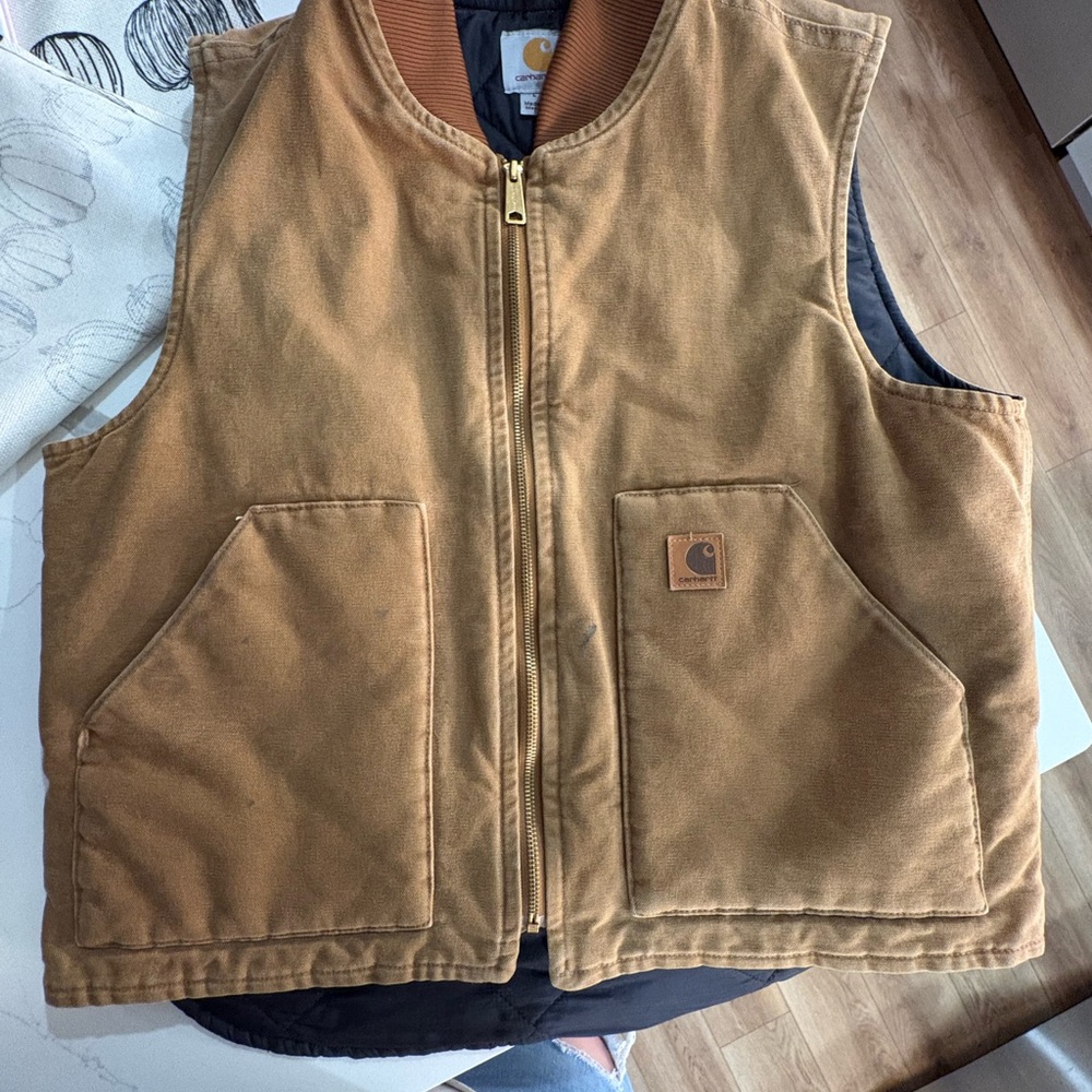 Carhartt Men’s Relaxed Fit Firm Duck Insulated Rib Collared Vest